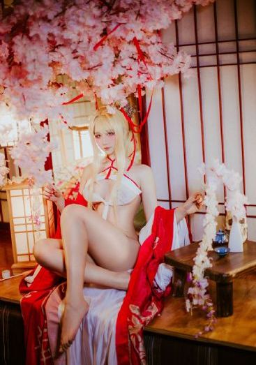 艳女郎AVxxxxxxx_1080P免费观看最新