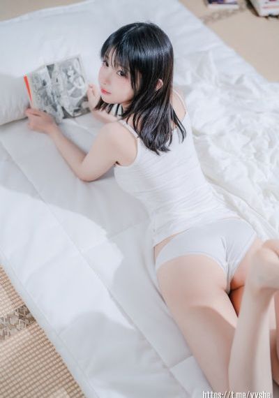 亚洲免费精品一区二区_HD迅雷电影在线