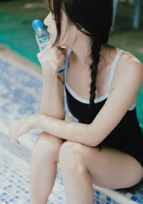 欧美一区二区三区老妇_1080免费观看视频