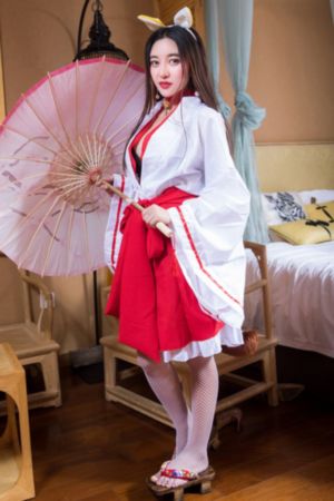 美女性黄久久久国产精品_1080P高清在线