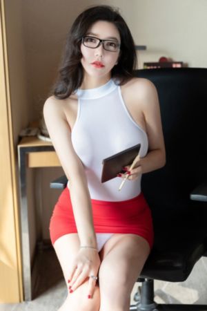 日本a级三级三级三级久久_超清迅雷电影在线