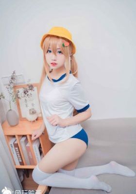 久久免费偷拍视频_720迅雷电影在线