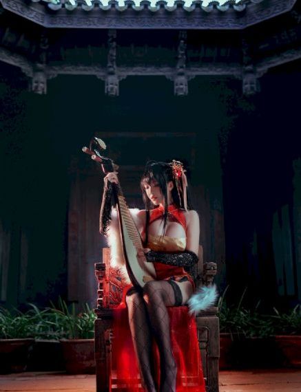 国产丰满主播丝袜勾搭秀_BD英语免费观看电视剧