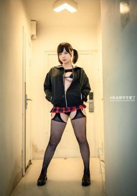 男女边摸边吃奶边做视频免费看_高清日本电影免费