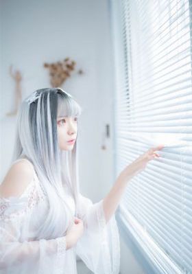 欧美日韩亚洲中文字幕二区_DVD全集免费观看